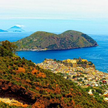Blick auf die Liparischen Inseln 